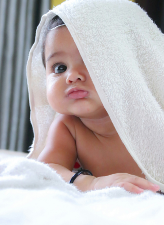 Comment prendre soin de la peau délicate de bébé